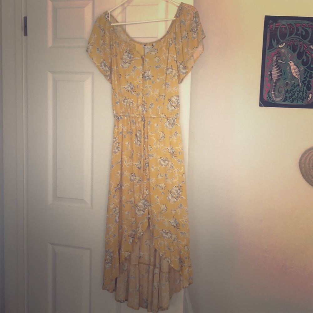 Perfect boho chic summer yellow floral dress